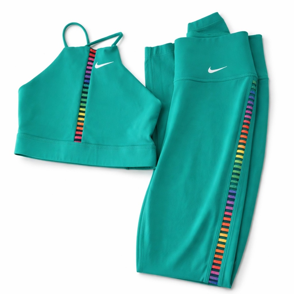 Nike Teal Athletic Crop Top & Leggings Set with Rainbow Stripe